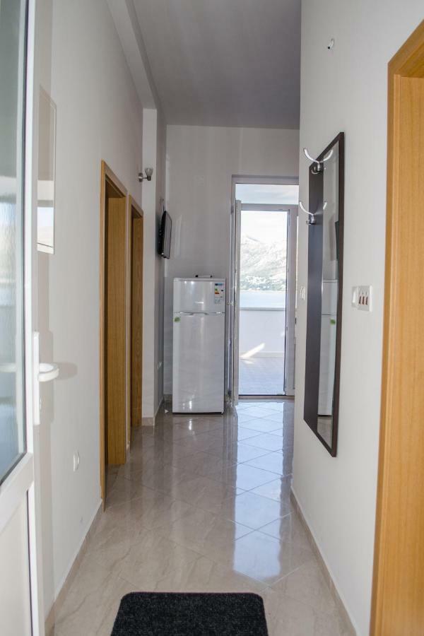 Apartments Rina Кавтат Екстериор снимка
