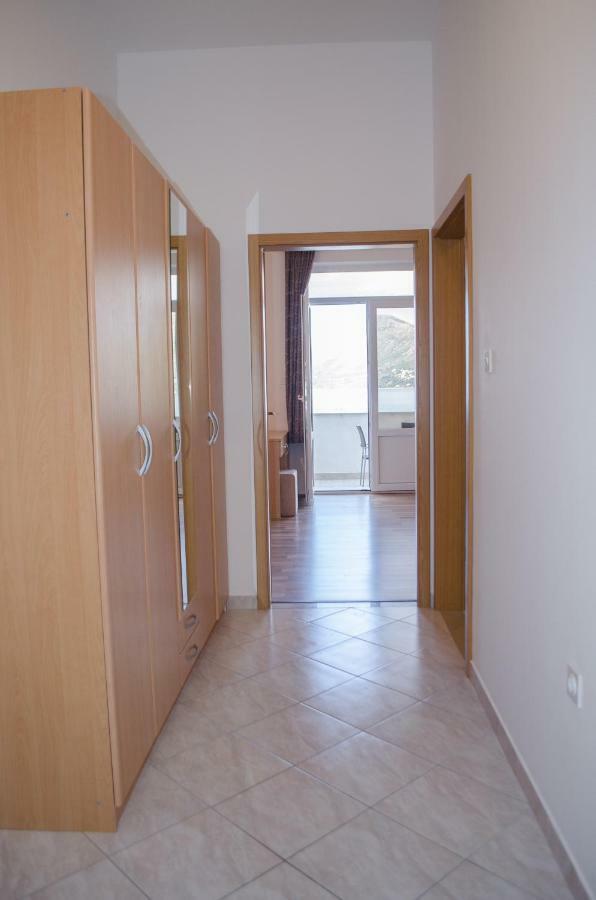 Apartments Rina Кавтат Екстериор снимка